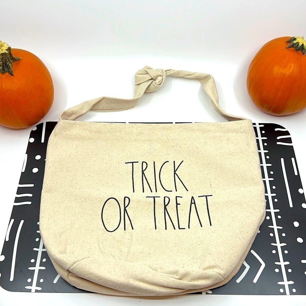 Rae Dunn Trick OR Treat Canvas Bag🎃